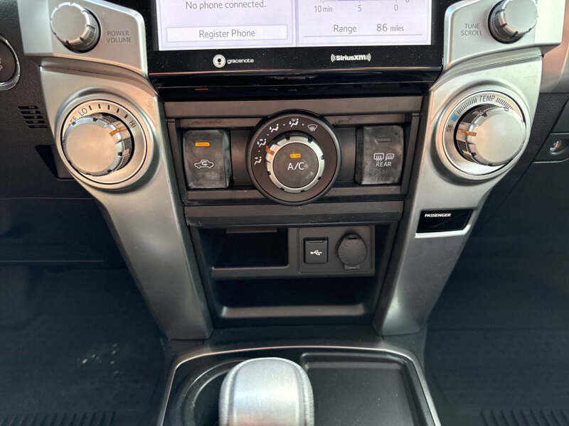 2022 Toyota 4Runner SR5