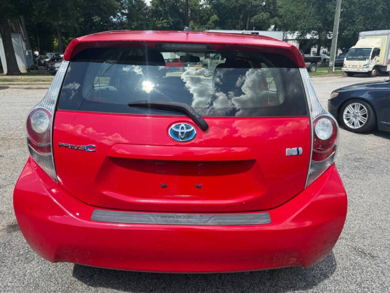 2012 Toyota Prius c Two