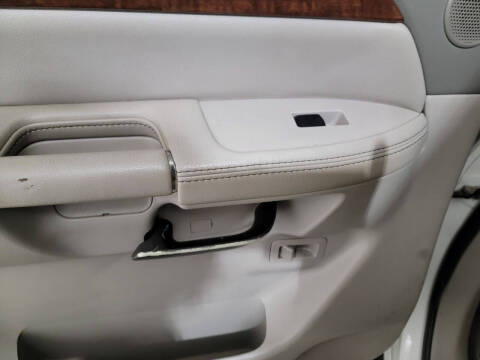 2010 Nissan Armada Titanium