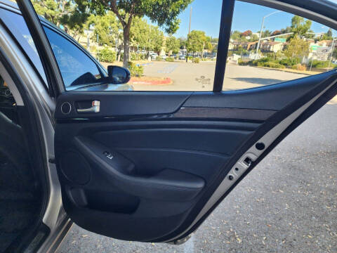 2014 Kia Cadenza Premium