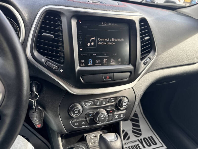 2016 Jeep Cherokee Trailhawk