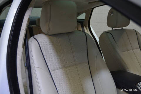 2012 Jaguar XJL Portfolio