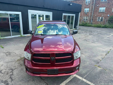 2017 RAM 1500 Express