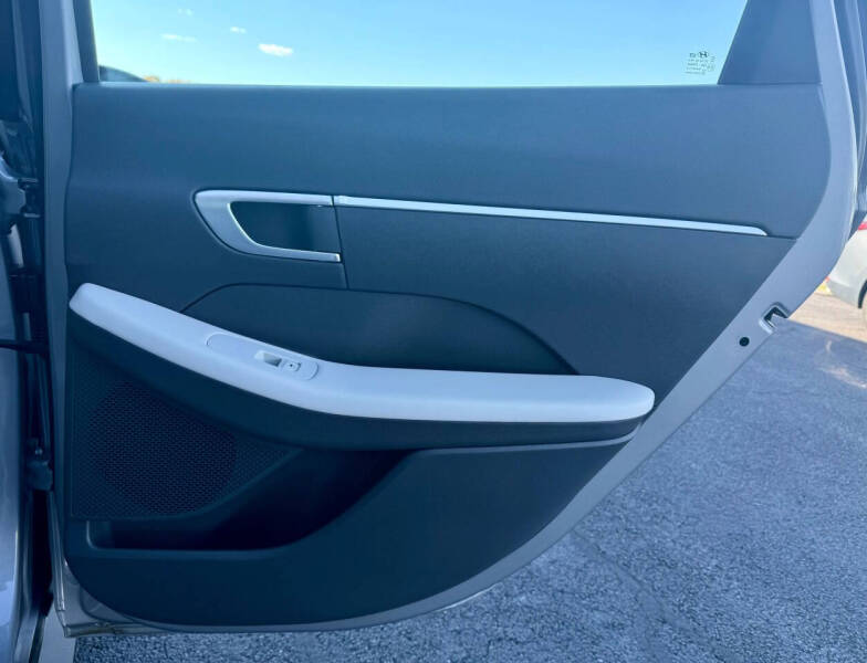 2023 Hyundai Sonata SE