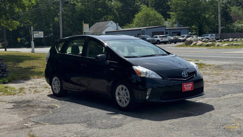 2012 Toyota Prius v