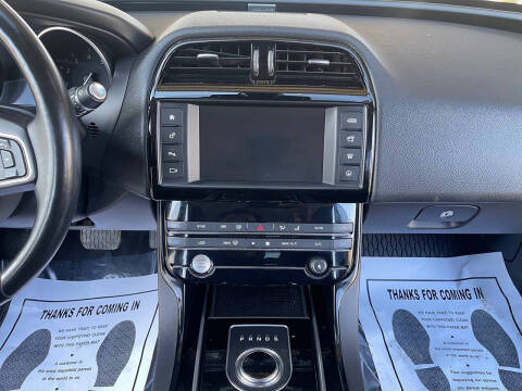 2017 Jaguar XE 35t Premium