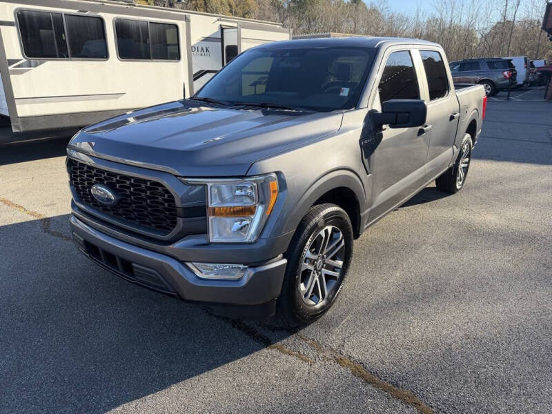 2021 Ford F-150 XL's photo
