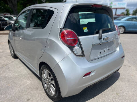 2014 Chevrolet Spark EV 2LT