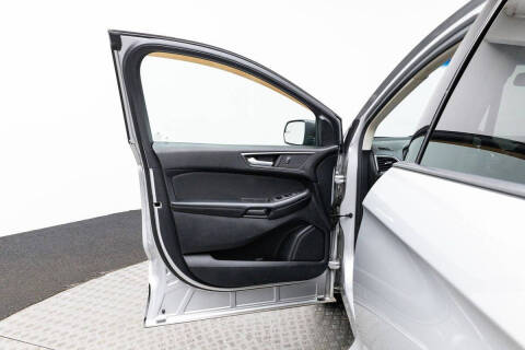 2016 Ford Edge SE