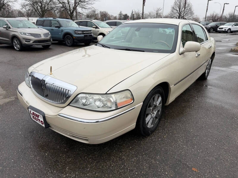 2003 Lincoln Town Car Cartier
