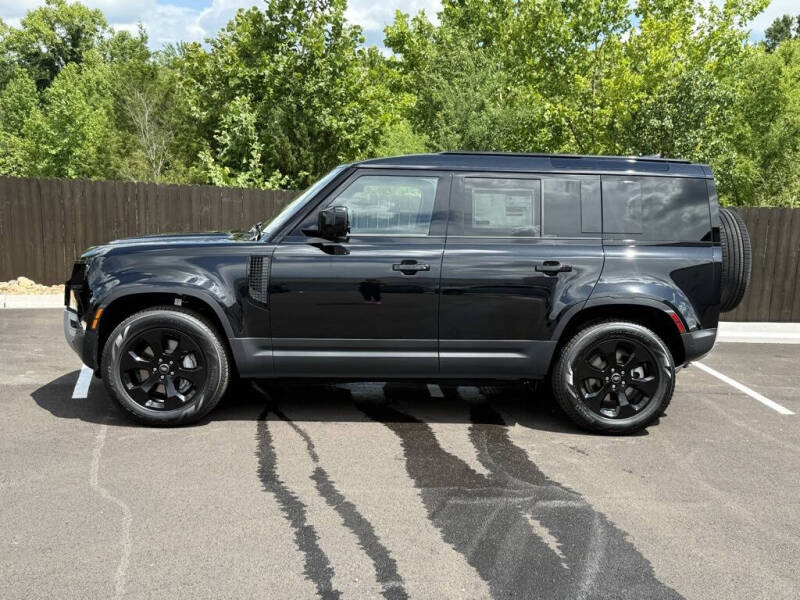 2025 Land Rover Defender 110 P400 S