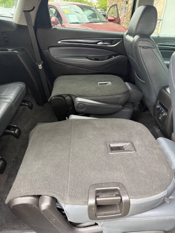 2020 Buick Enclave Essence