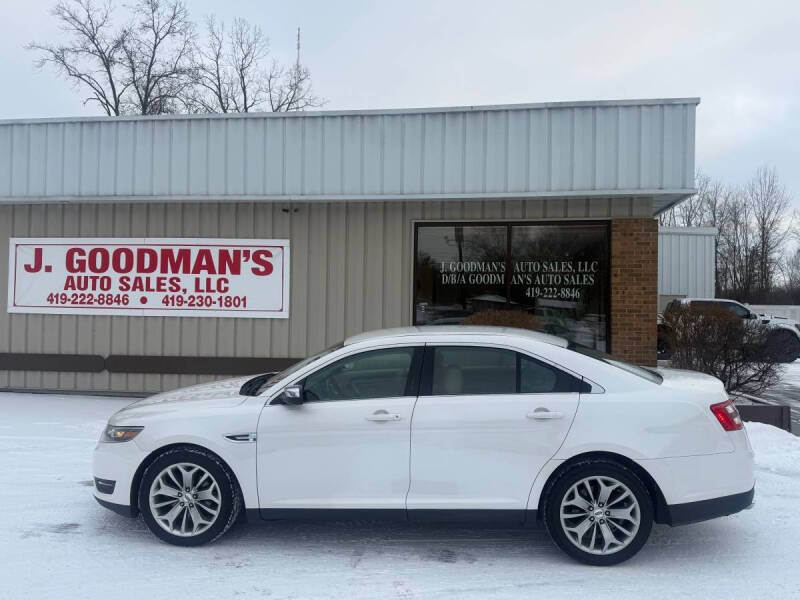 2015 Ford Taurus Limited's photo