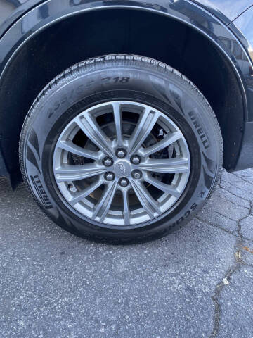 2017 Cadillac XT5 Luxury