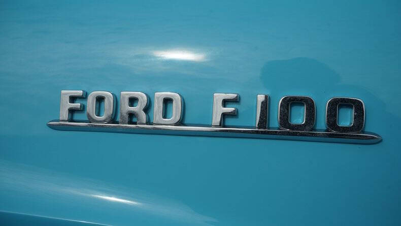 1953 Ford F-100