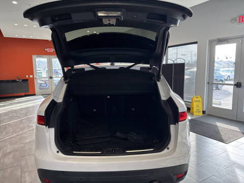 2020 Jaguar F-PACE 25t Premium