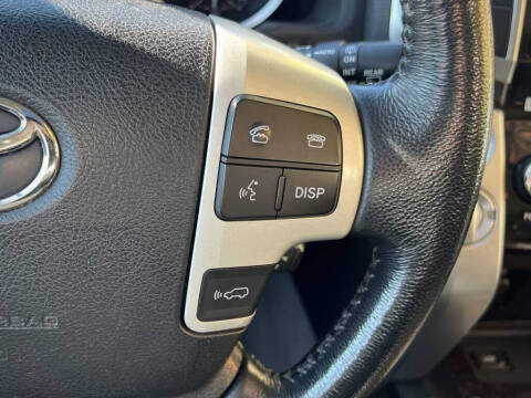 2013 Toyota Land Cruiser