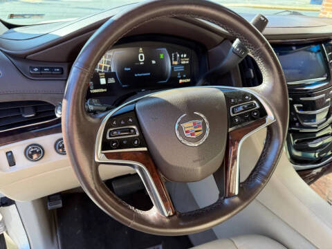 2015 Cadillac Escalade ESV Luxury