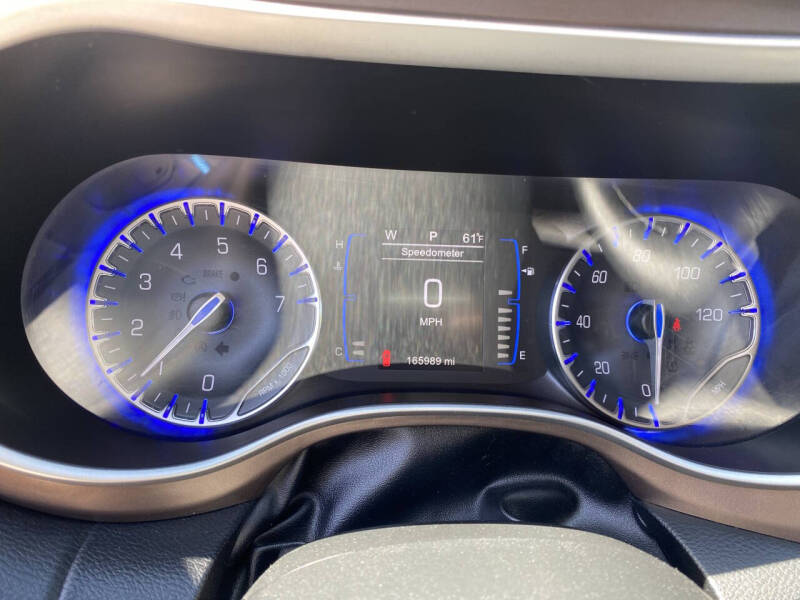 2017 Chrysler Pacifica Touring - Photo 23