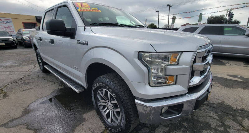 2015 Ford F-150 XLT's photo