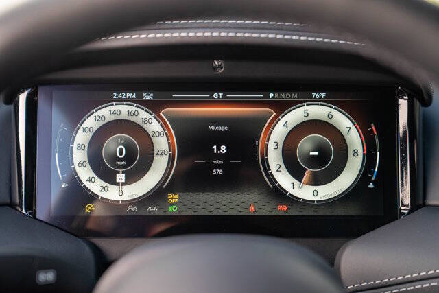 2024 Aston Martin DB12 6