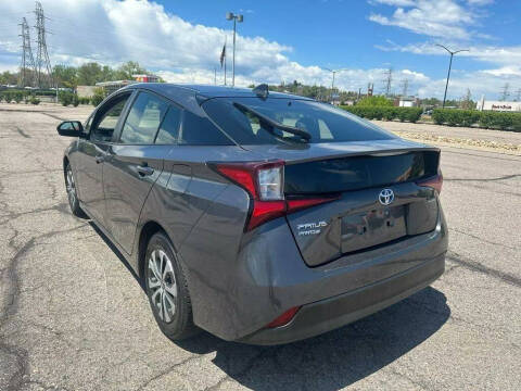 2019 Toyota Prius LE AWD-e