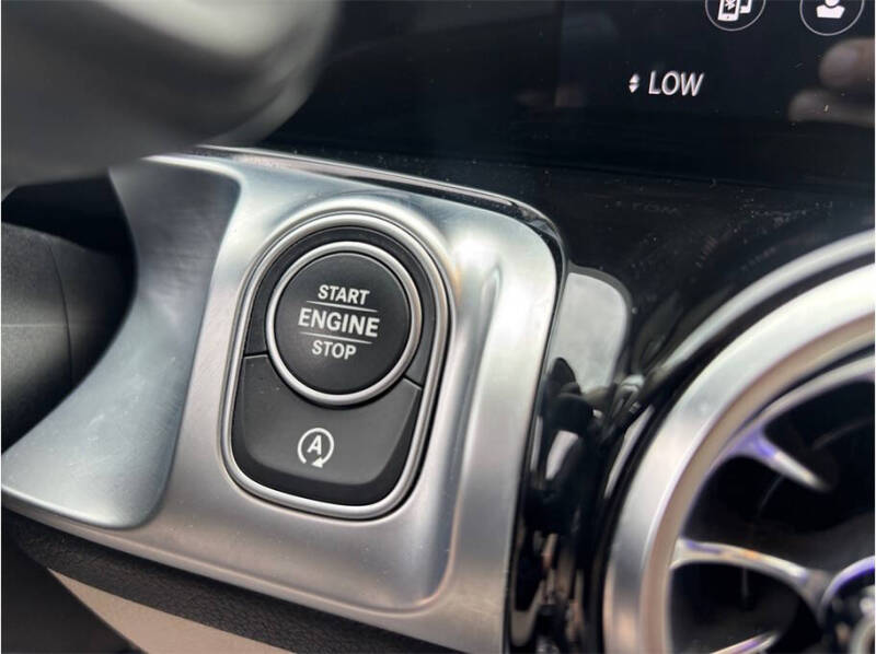 2022 Mercedes-Benz GLB GLB 250