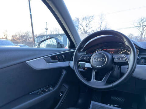 2017 Audi A4 2.0T quattro Premium