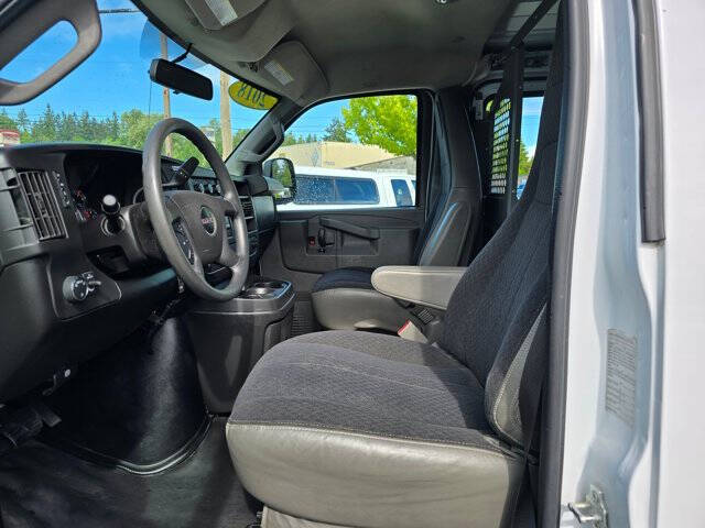 2018 GMC Savana 2500