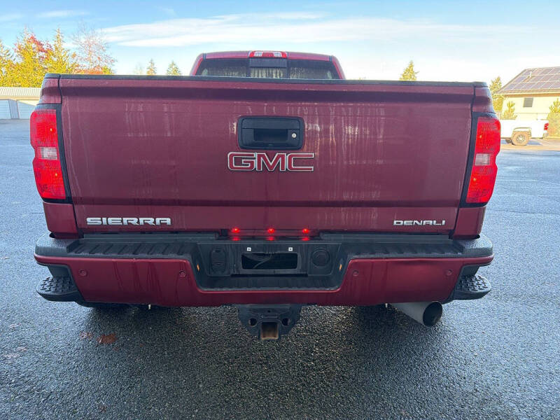 2019 GMC Sierra 3500HD Denali