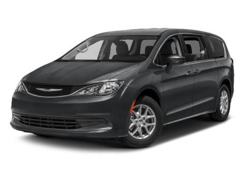 2017 Chrysler Pacifica for sale at Ray Skillman Hoosier Ford in Martinsville IN
