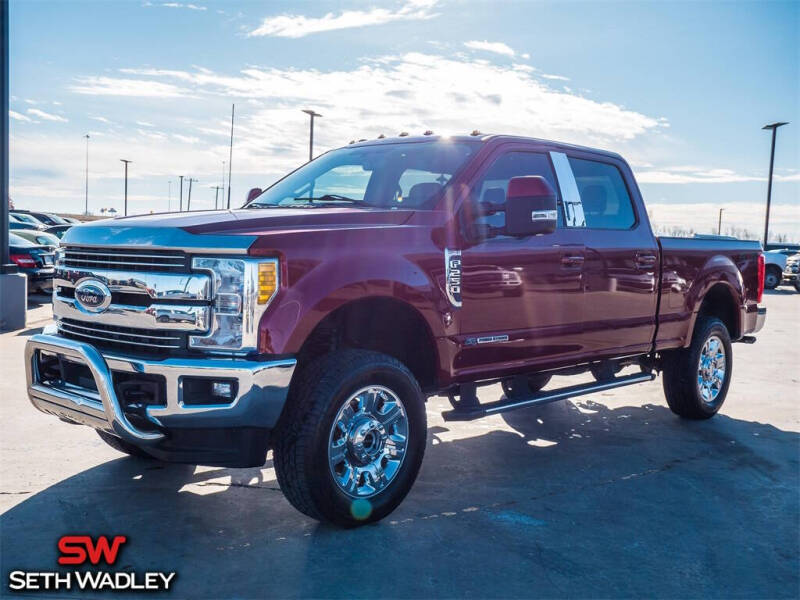 2017 Ford F-250 Super Duty Lariat photo 4