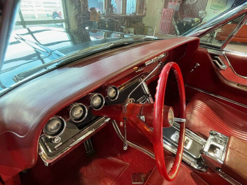 1965 Ford Thunderbird