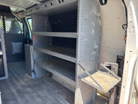 2017 Chevrolet Express 2500