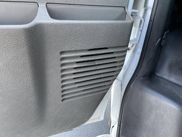 2024 Chevrolet Express 2500