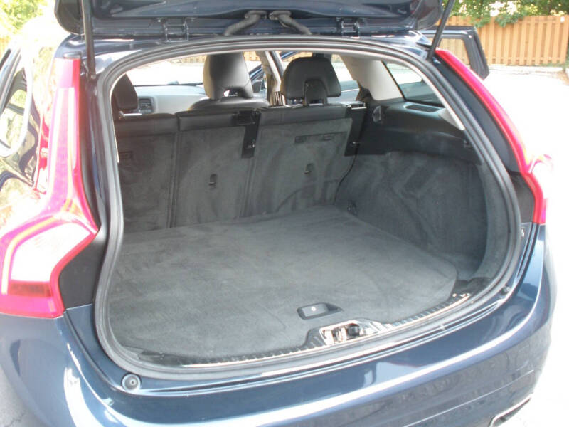 2015 Volvo V60 T5 Drive-E Premier