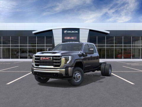 2025 GMC Sierra 3500HD CC Pro