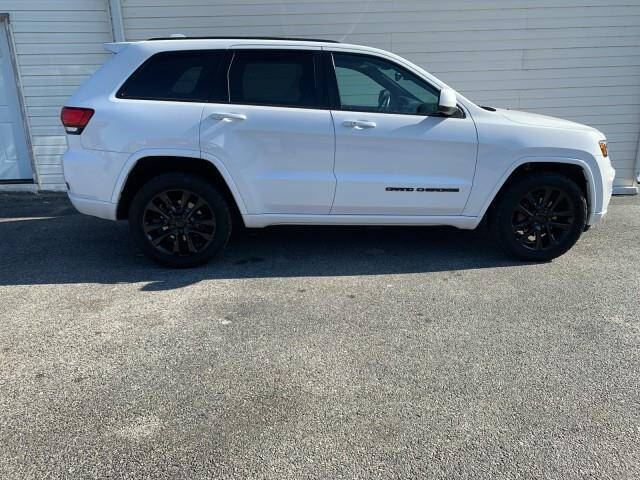 2017 Jeep Grand Cherokee Laredo