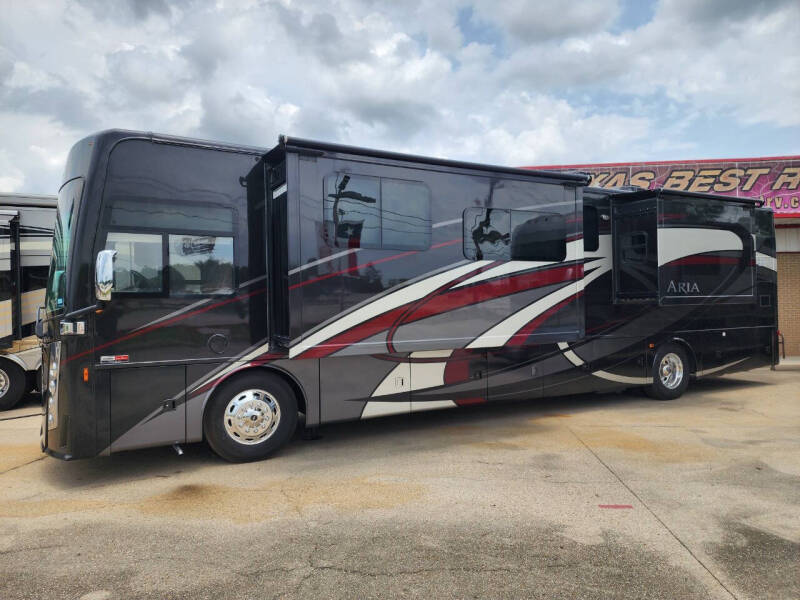 2017 Thor Motor Coach ARIA 3901