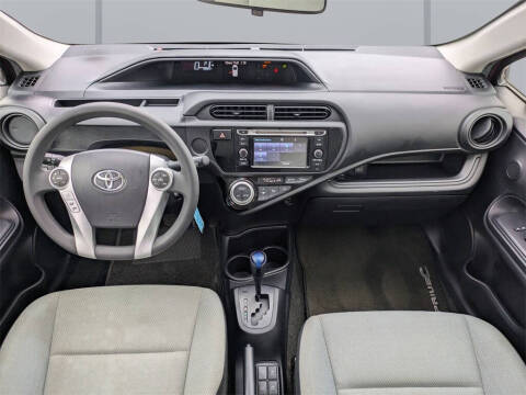 2015 Toyota Prius c Four