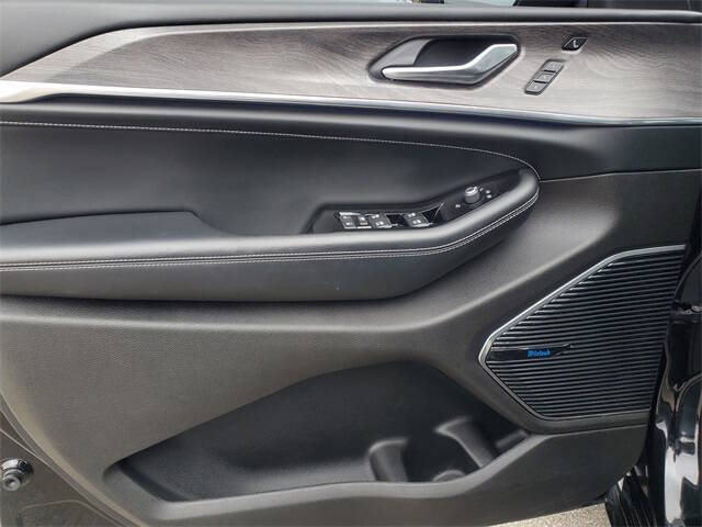 2022 Jeep Grand Cherokee L Overland