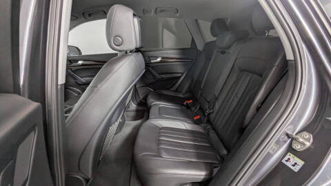 2019 Audi Q5 quattro Premium 45 TFSI