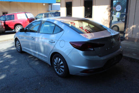 2019 Hyundai Elantra SE