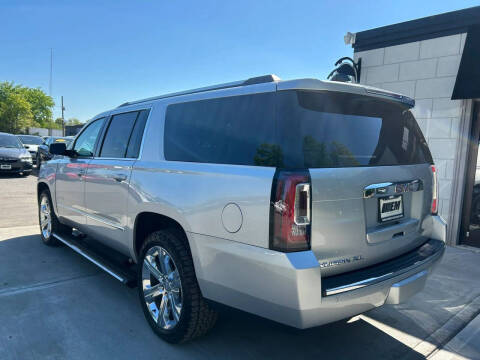 2017 GMC Yukon XL Denali