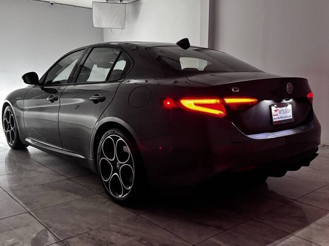 2023 Alfa Romeo Giulia Veloce
