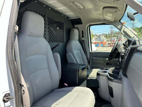 2013 Ford E-Series E-150