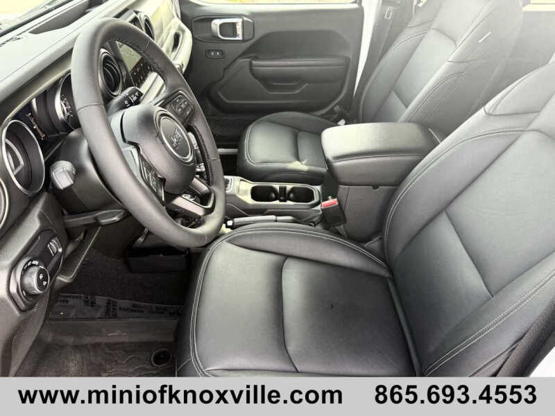 2023 Jeep Gladiator Sport S