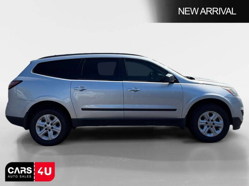 2017 Chevrolet Traverse LS