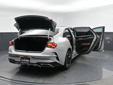 2022 Kia K5