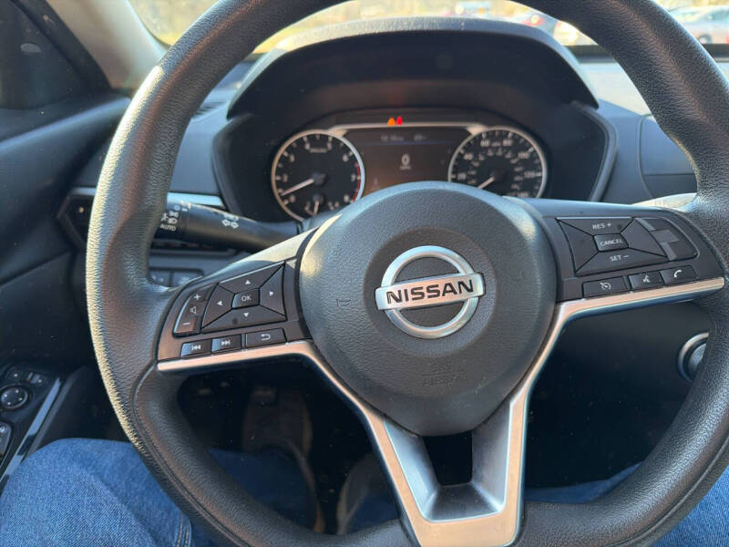 2021 Nissan Altima 2.5 SV